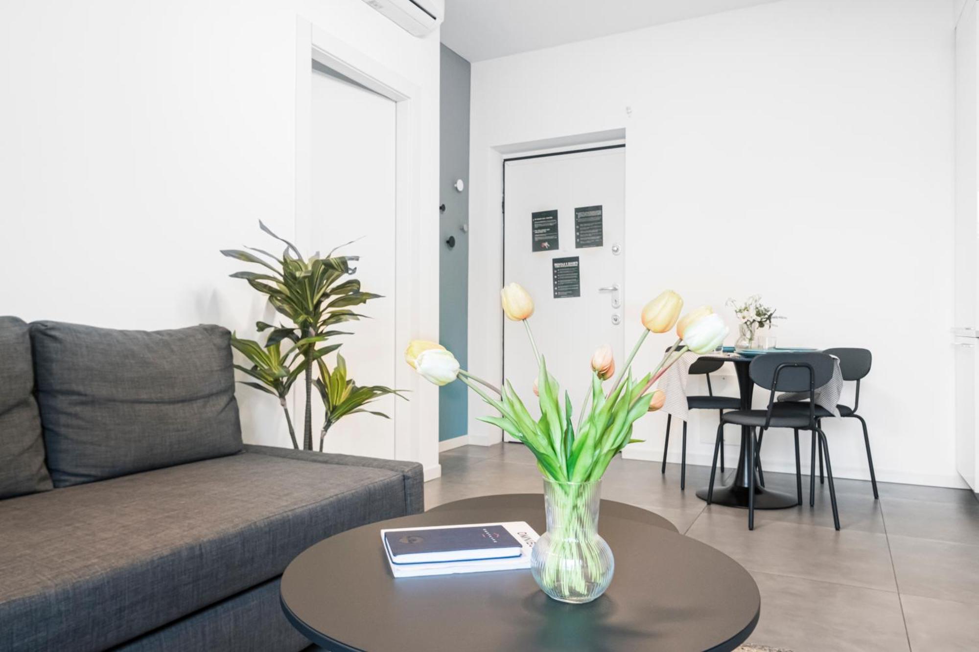 Beautiful Flat Fully Furnished In P.Ta Romana Milano Esterno foto